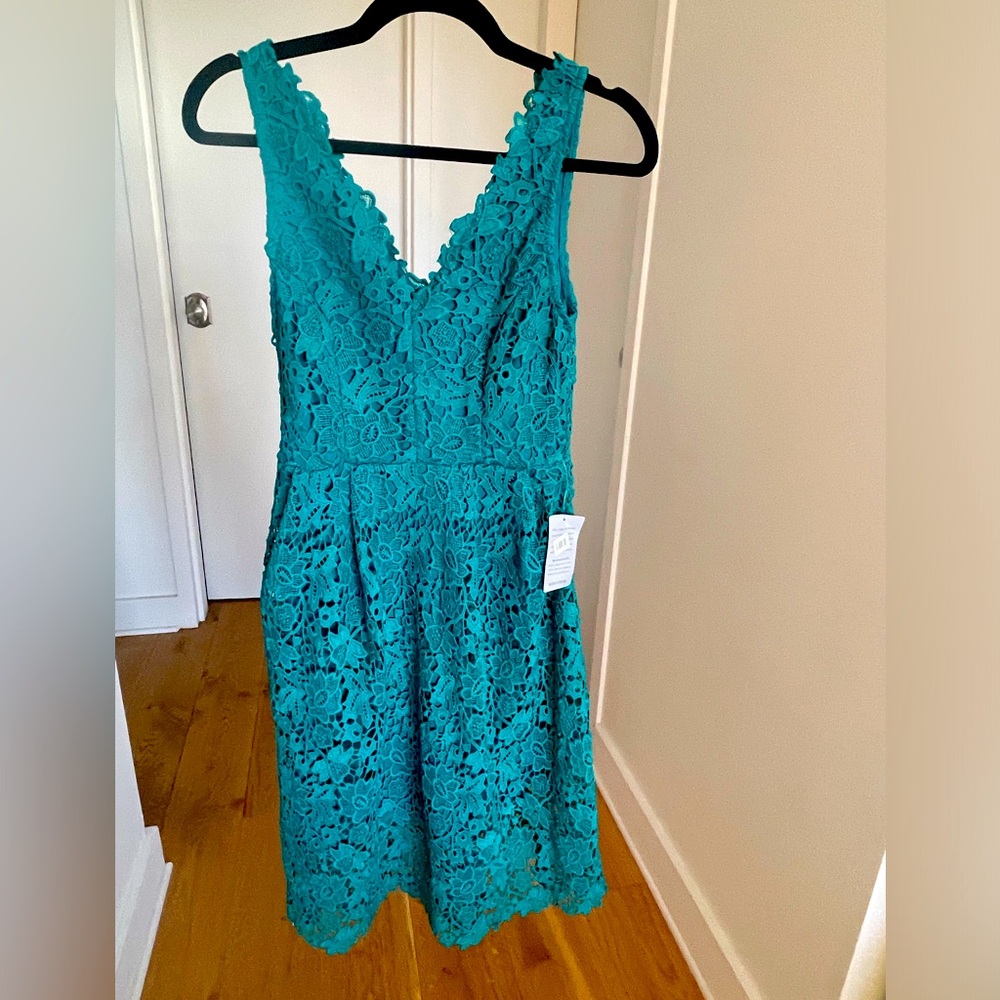 NWT ASTR the Label Teal Jade Green Embroidered Floral Lace Midi Dress Small